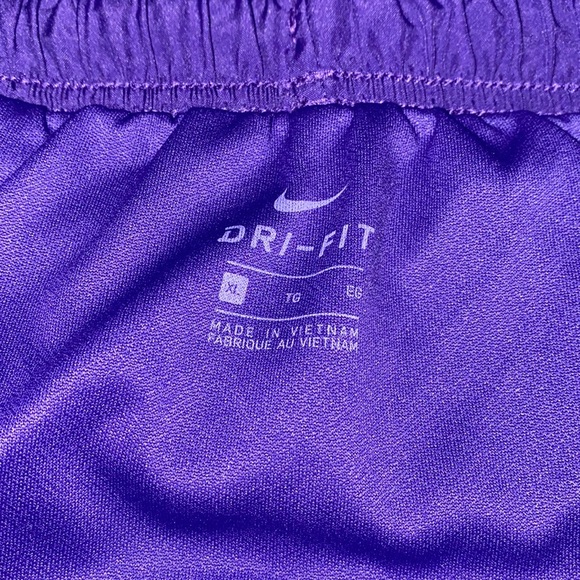 Nike Dri-fit athletic shorts - Picture 3 of 3